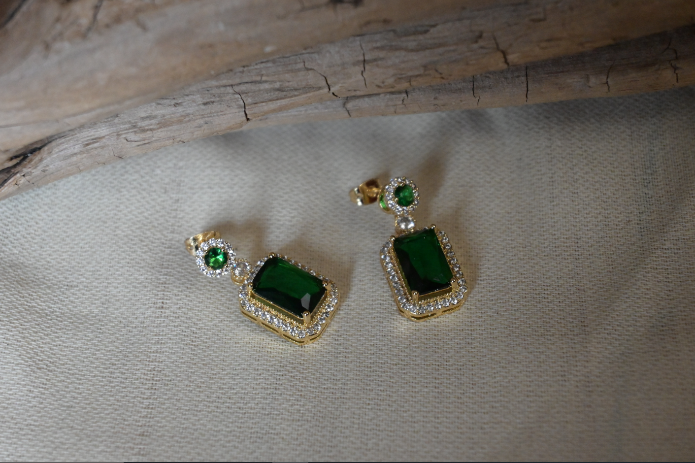 Majestic Envy Earrings