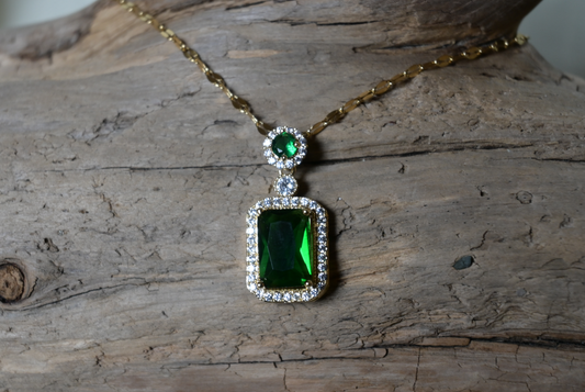 Majestic Envy Necklace